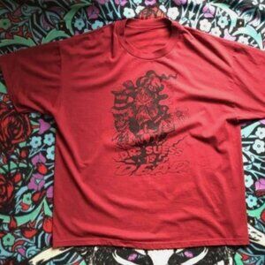 Vintage ''Dr.Seuss is Dead'' Graphic Red T-Shirt